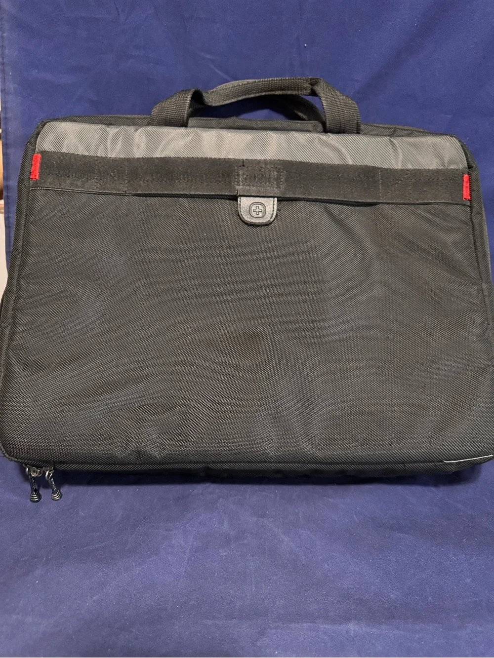 Wenger Swiss Army Legacy Laptop Computer Case Shoulder Briefcase Black 17